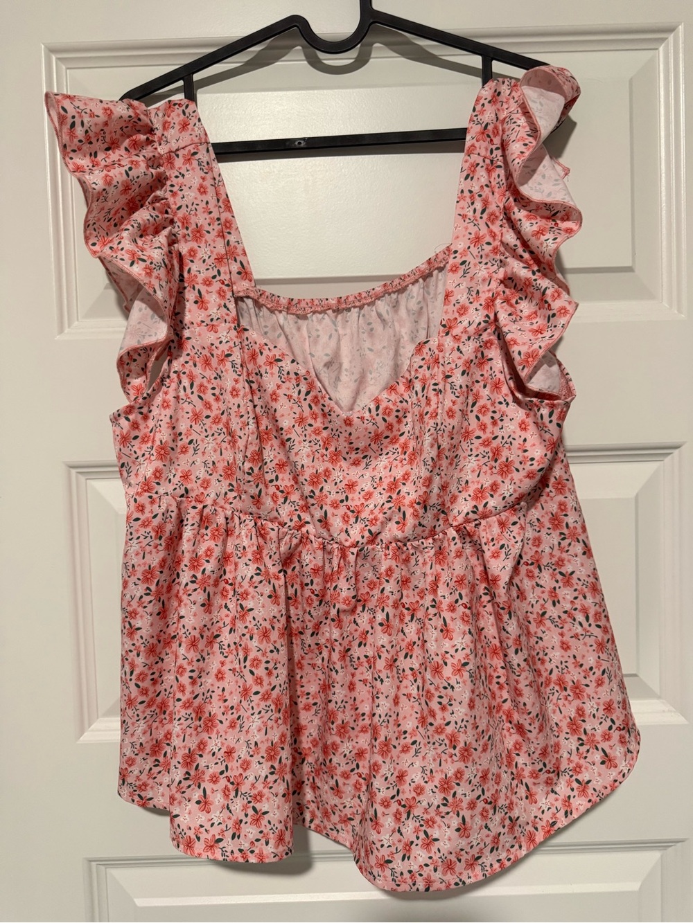 Women’s Pink Floral Ruffle Sleeve Top